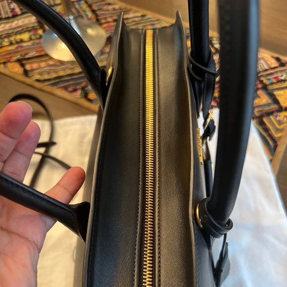 Prada Saffiano leather large shoulder tote bag - Picture 4 of 11